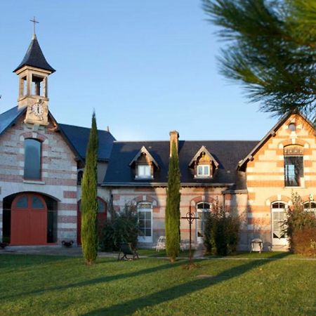 La Bretauche Apartamento Checy Exterior foto